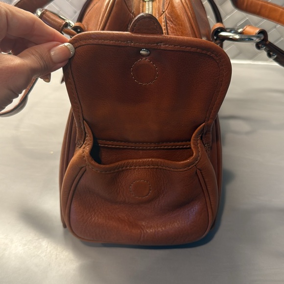 Vintage Banana Republic Leather satchel purse - Picture 7 of 14